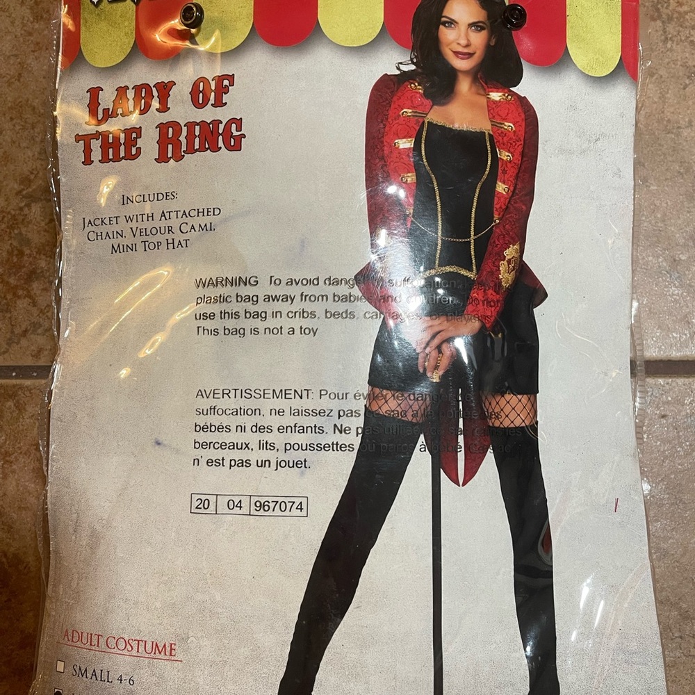 Spirit Red and Black Lady of the Ring Costume